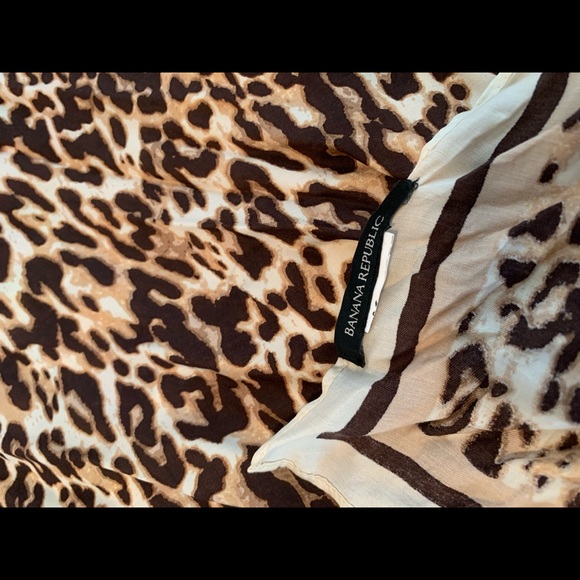 Banana Republic Scarf - Picture 1 of 2
